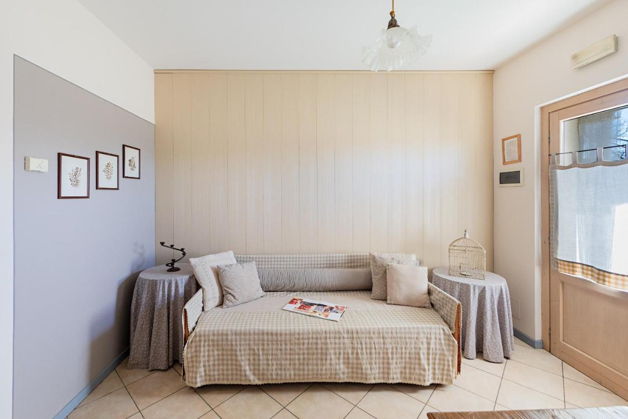 Garda Country House By Wonderful Italy Lejlighed Lonato Eksteriør billede